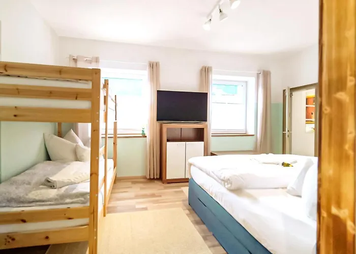 Daire Dmg - 'funky First Floor' Unique Mountain