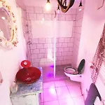 Mountain Getaway - Funky First Floor Lejlighed *