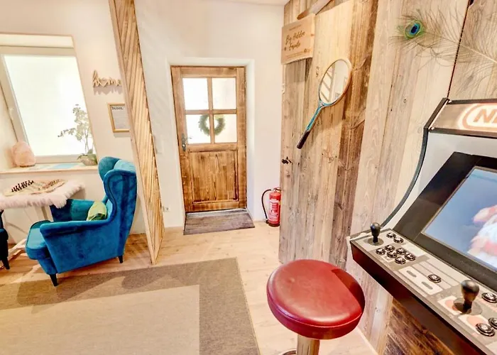 Apartment Dmg - 'funky First Floor' Unique Mountain *