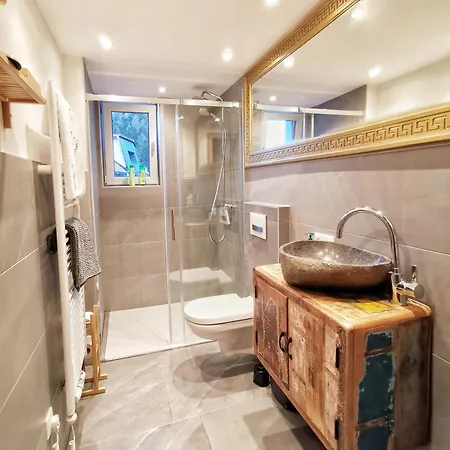 Dmg - 'funky First Floor' Unique Mountain 富尔普梅斯